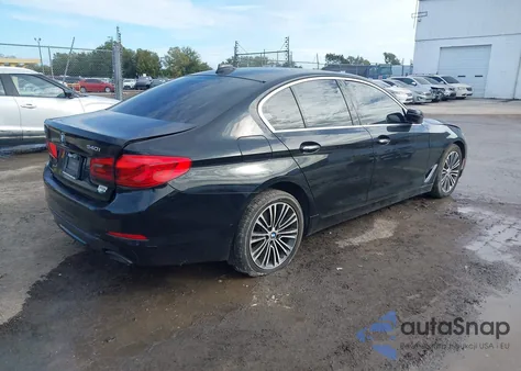2018 BMW 540I xDrive из США, поврежденный, VIN WBAJE7C56JWA04039